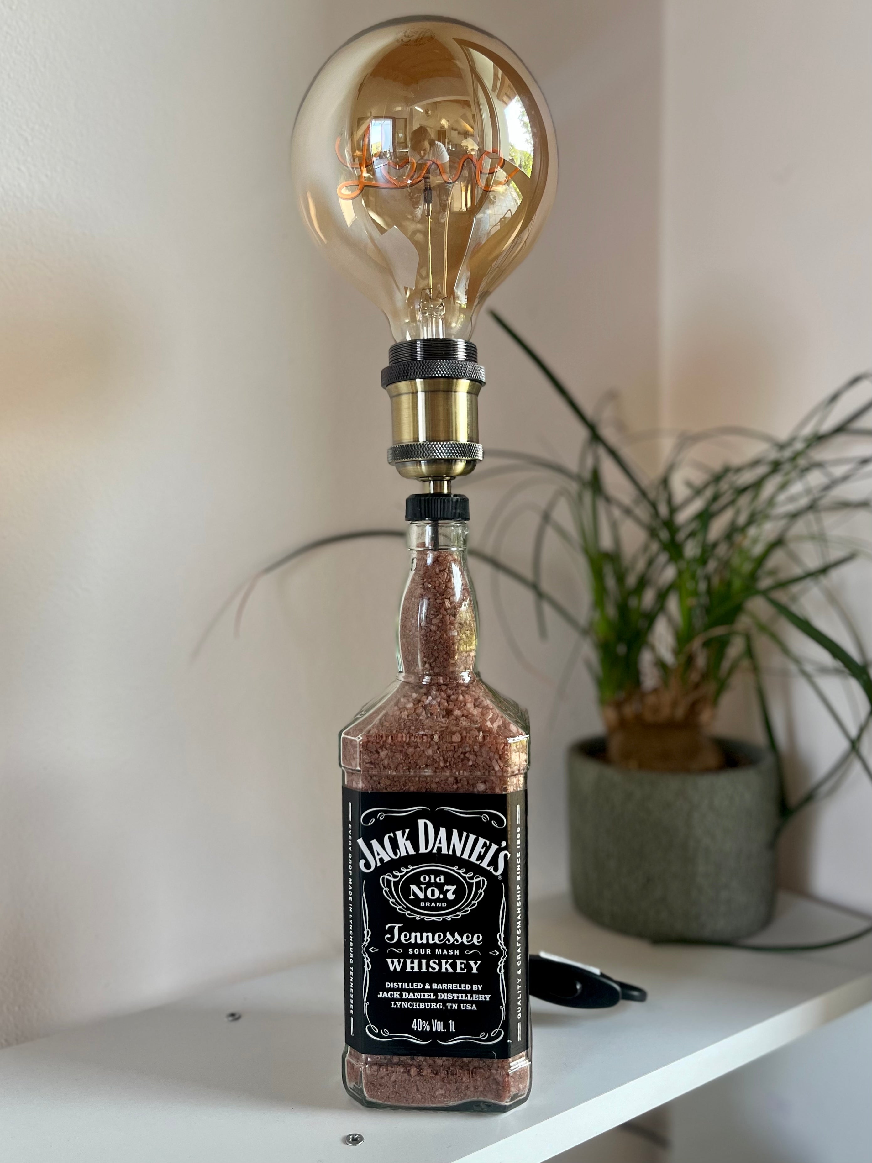 Lampada Jack Daniel's – La barista disoccupata