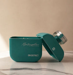 Candela Artigianale Montenapoleone Gin District – Design Luxury in Bottiglia Riciclata
