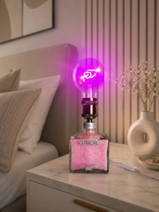 Lampada Artigianale Cubical Gin con Cuore LED Rosa – Presa Elettrica