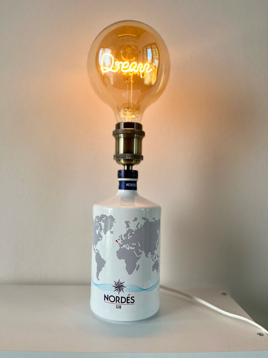 Lampada Nordes 🌍