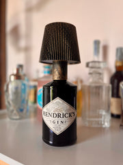 Lampada Hendrick’s con ricarica USB