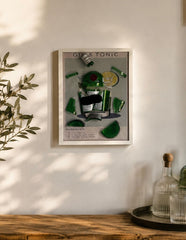 Quadro Gin & Tonic Artigianale – Bottiglia Originale e Design Moderno