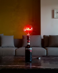 Lampada Abat-Jour Love | Bottiglia Brockmans Gin con Lampadina LED Decorativa Rossa