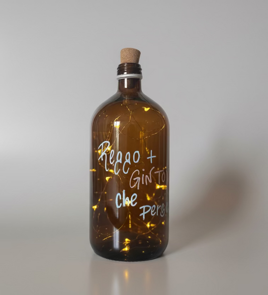 Lanterna Reggo Gin Tonic LED USB - Design Upcycling Decorativo