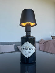 Lampada Hendrick’s con ricarica USB