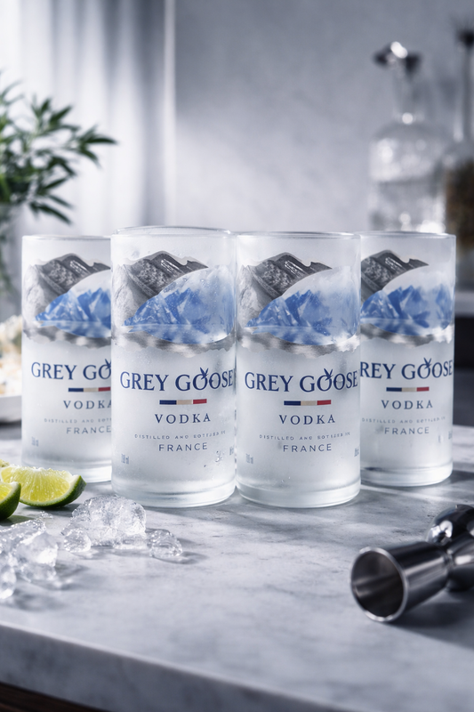 Set Bicchieri Grey Goose da Bottiglia Riciclata – Pezzi Unici Scontati