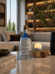Lampada Gin Mare Capri RGB – Lampada Artigianale da Bottiglia Originale Riciclata (incisione personalizzata)
