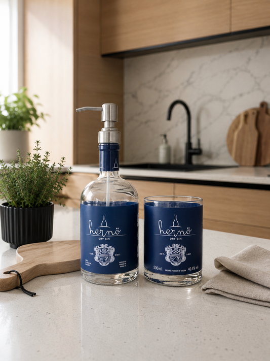 Set Dispenser Sapone e Bicchiere in Vetro Riciclato – Artigianale da Bottiglia Hernö Gin