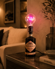 Lampada da Bottiglia Hendrick’s FloraAdora – Cuore Luminoso
(incisione personalizzata)